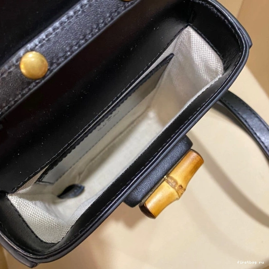 First bag ru Bamboo handbag Gucci mini 0807